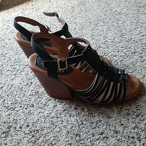 Kork-ease block heel sandal size 8/39
